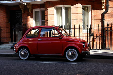 Fiat 500, mašina, Londonas, Anglijoje, gatvė
