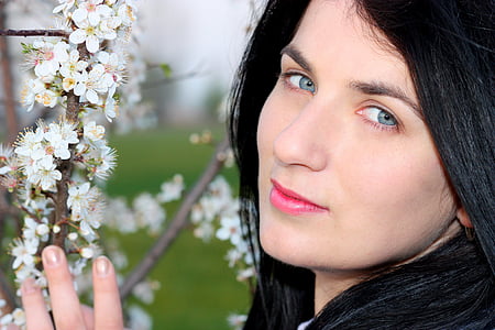 jeune fille, printemps, fleurs, arbre, blanc, yeux bleus