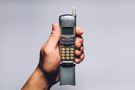 mobilni telefon, mobilni telefon, stik, naprava, predmet ali izum, roko, hipster