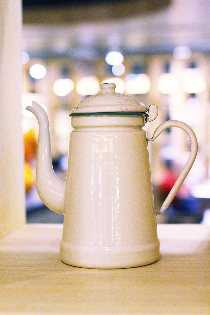 tin, teapot, white
