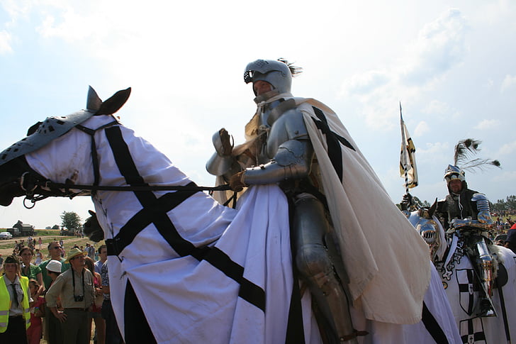 Hiệp sĩ, Grunwald, trên lưng ngựa