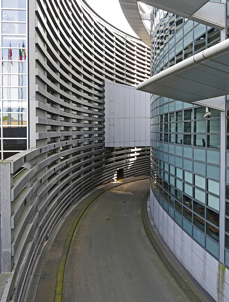 Architektūra, Europos Parlamento, Strasbūras, prieigos, Apvalus pastatas, požeminė automobilių stovėjimo aikštelė, ES