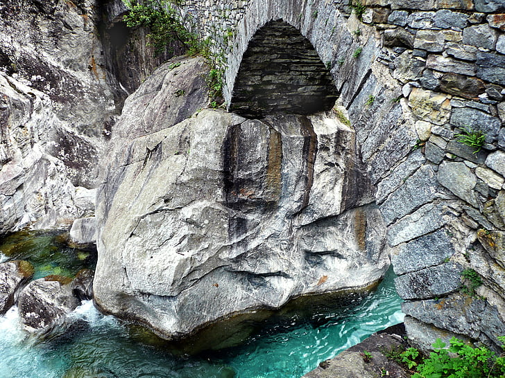 kamenný most, římský most, Rock, bílá voda, BAVONA je zhotovena údolí, Ticino