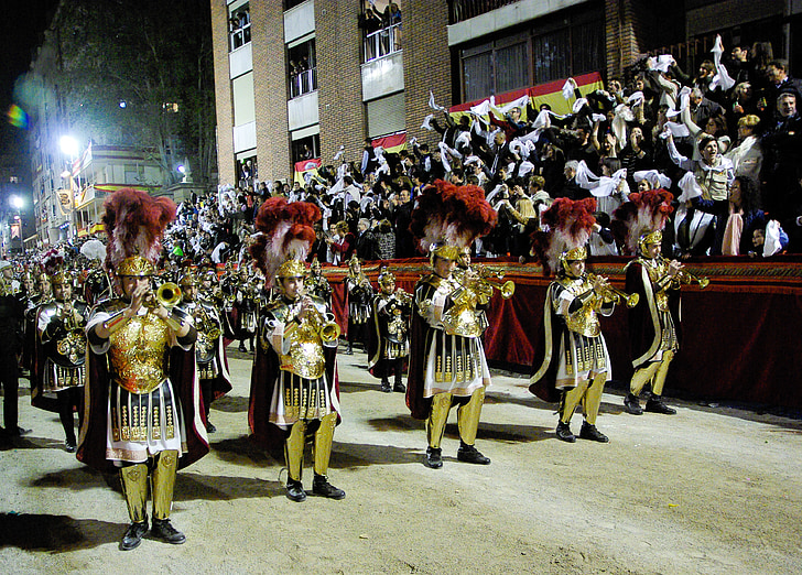 Lorca, desfile, Semana Santa, romanos, músicos