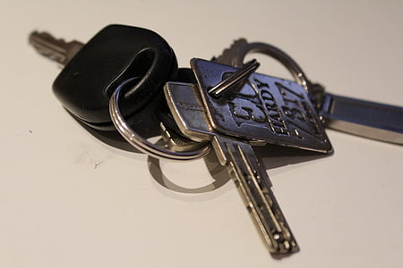 key, keychain, door key, house keys, metal, close to, security