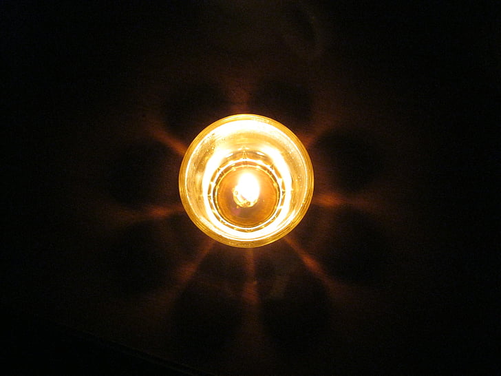 cup, candlelight, shadow, glowing, shiny, illuminated