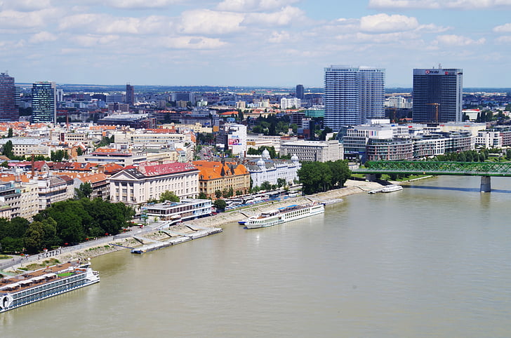 Bratislava, Slovakia, byen, Donau