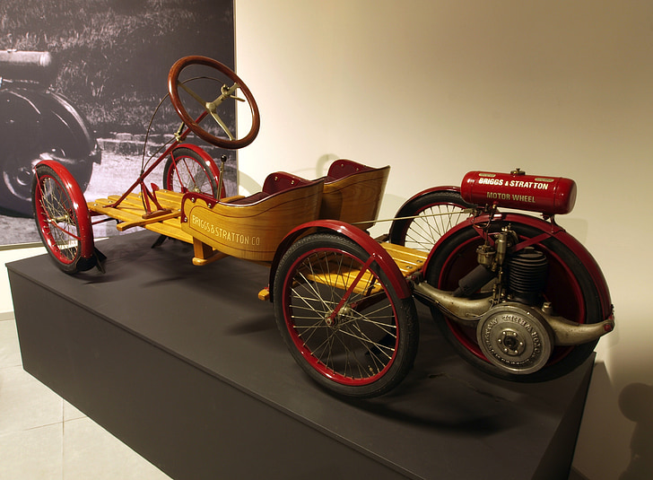 Briggs a stratton leták, 1920, auto, automobil, vozidlo, motorové vozidlo, stroj