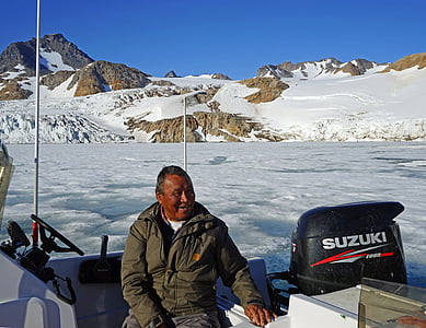 Groenlanders, Inuit, boot, gletsjer, Groenland, glimlach, vreugde