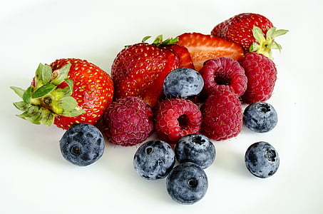berries, berry, strawberries, fruit, red, delicious, treat