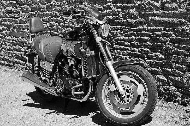 motorcycle, two wheels, vehicle, city, headlights, black and white, leisure
