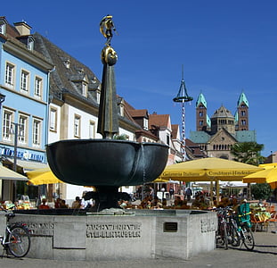 Speyer, George wells, người lính fountain, Đài tưởng niệm chiến tranh