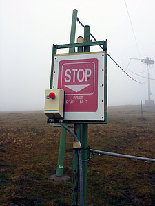 buton, opreşte-te, ceaţă, staţia de schi, semn