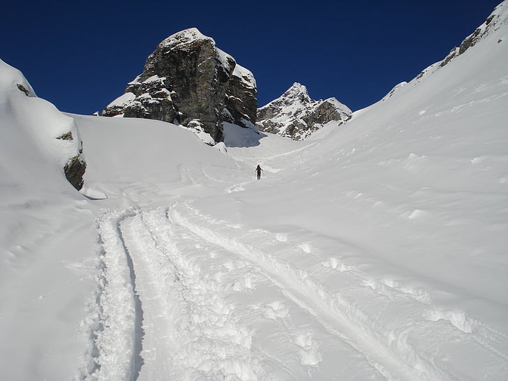 turno skiiing, kantonu glarus, kärpf, gorskih, pozimi, sneg, zimski