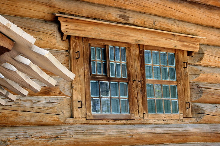 hirsimökki, Wood cabin, Hut, runsaasti brownwood väri, historiallinen, Tzar's asunnon, Vino katto säleet