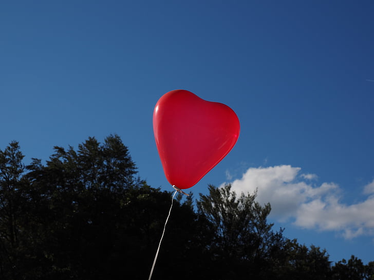 μπαλόνι, καρδιά, σε σχήμα καρδιάς, Αγάπη, Ρομαντικές αποδράσεις, Ρομαντικό, ουρανός