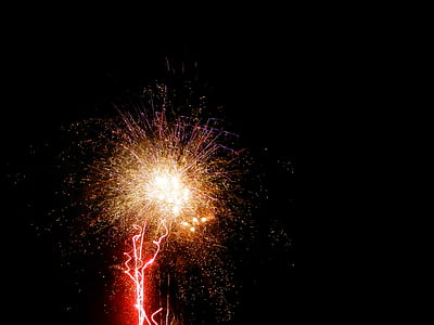 fireworks, light, in the evening, lights, at night, exploding, fire - Natural Phenomenon