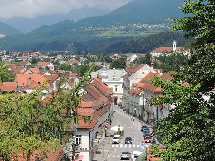 Slovenia, Kamnik, byen, fjell