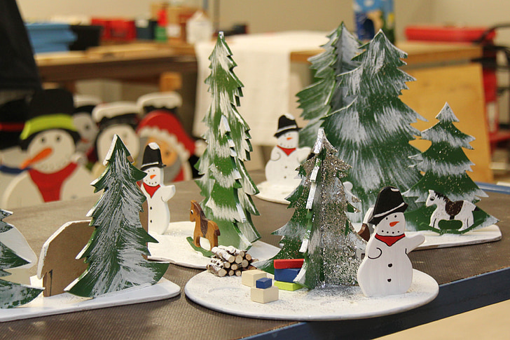 christmas, snowmen, workshop, santa claus workshop, toys, advent, tinker