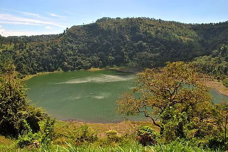 Danau, Ranu bedali, Lumajang, Giava orientale, Java, Indonesia, Lago