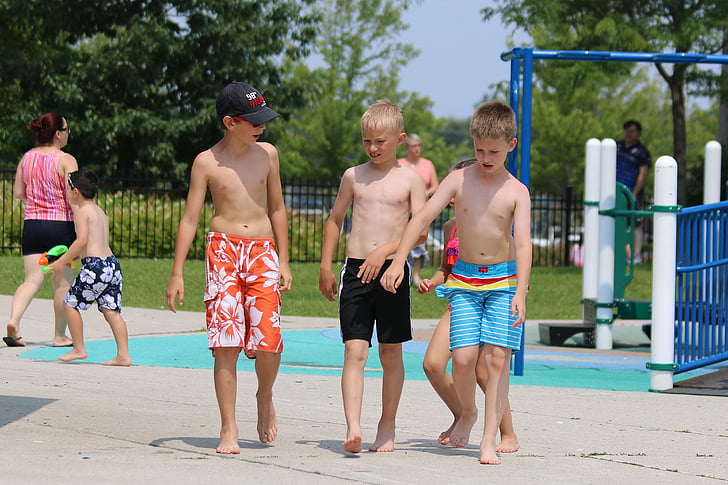 kids playing, water park, boys