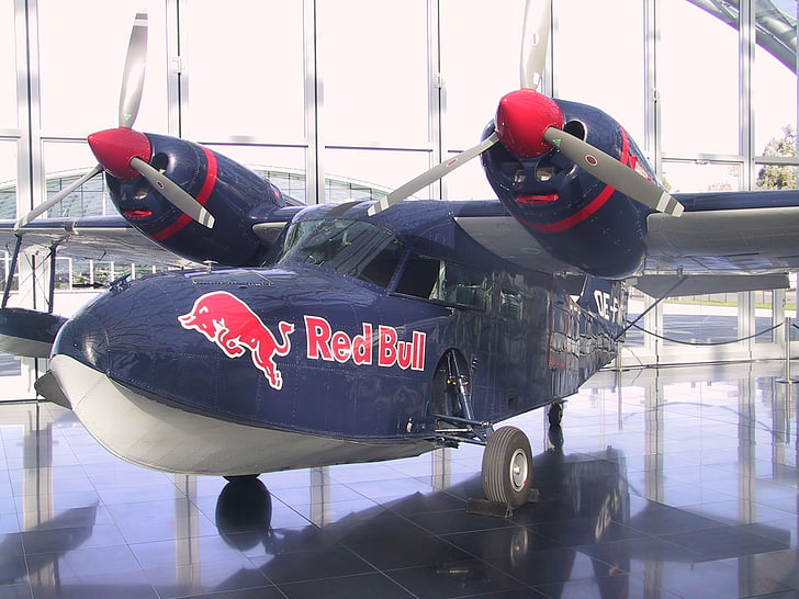 Red bull, vliegtuigen, propeller, Flyer, tentoonstelling, Hangar 7, vliegen