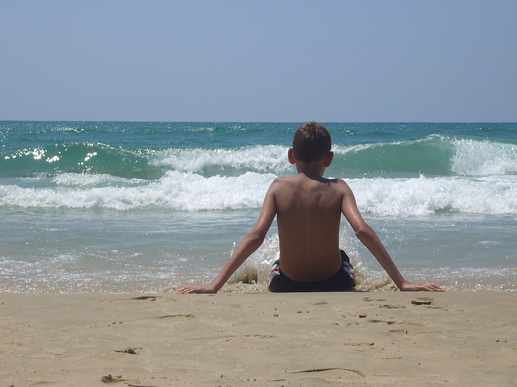 Junge, Strand, Uhr sit, Welle, Rest, Entspannen Sie sich, Meer