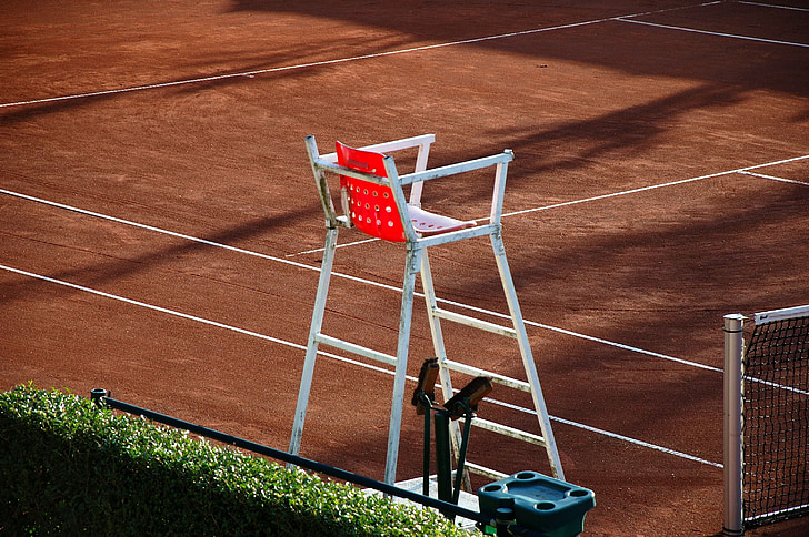 tennis court, referee, chair, sun, lines