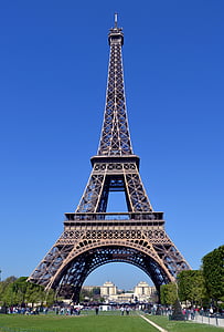 Paris, Frankrike, våren, skönhet, Eiffeltornet, helgdagar, träd