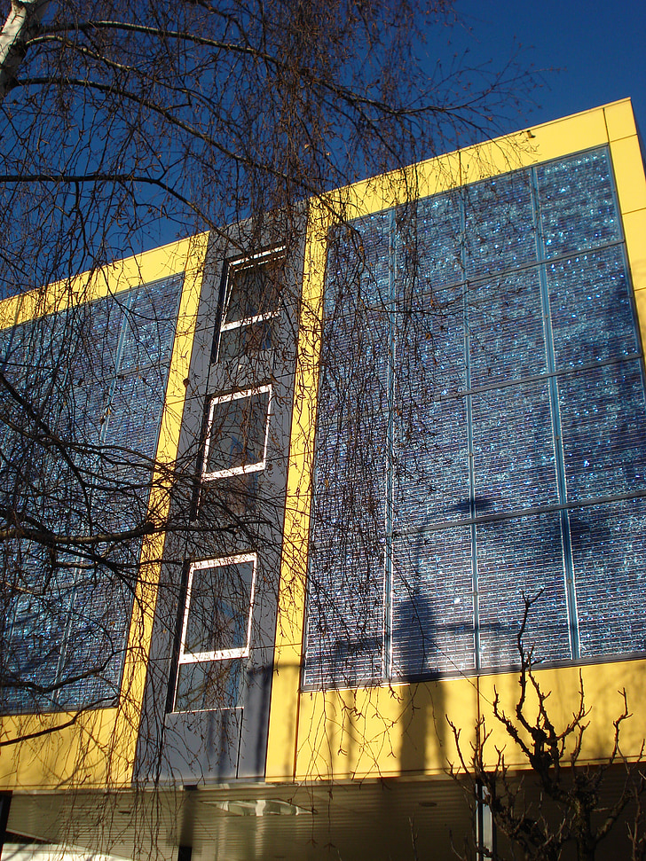 painéis solares, fachada, arquitetura, Lausanne, Suíça, energia solar, edifício