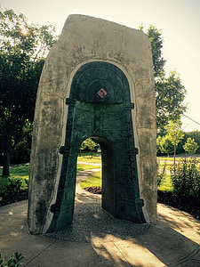 minneapolis, bell of two friends, art, public art, sculpture, culture, landmark