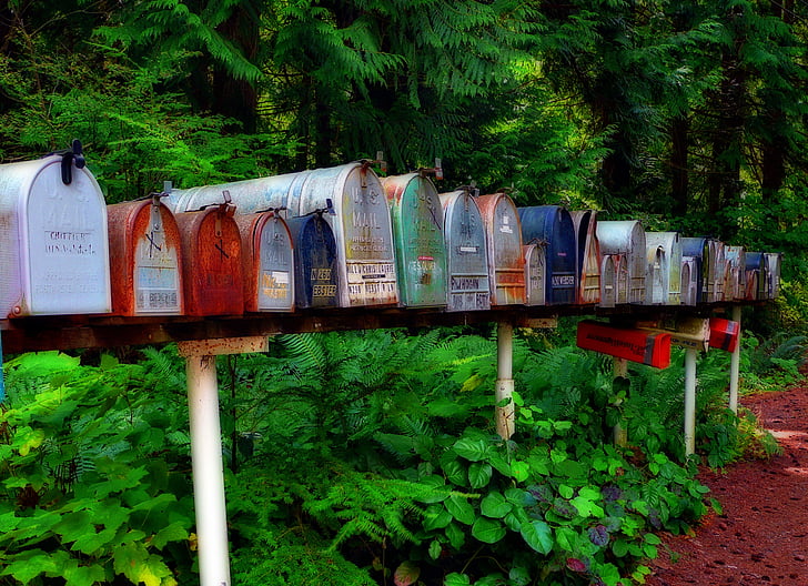 brevlåda, postbox, bokstäver, e-post, snigelpost, paket, leverans