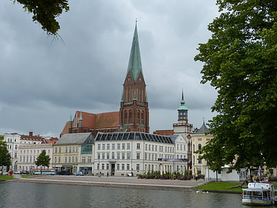 Schwerin, Mecklenburg, Mecklenburg pomerania de vest, oraşul vechi, istoric, arhitectura, Dom