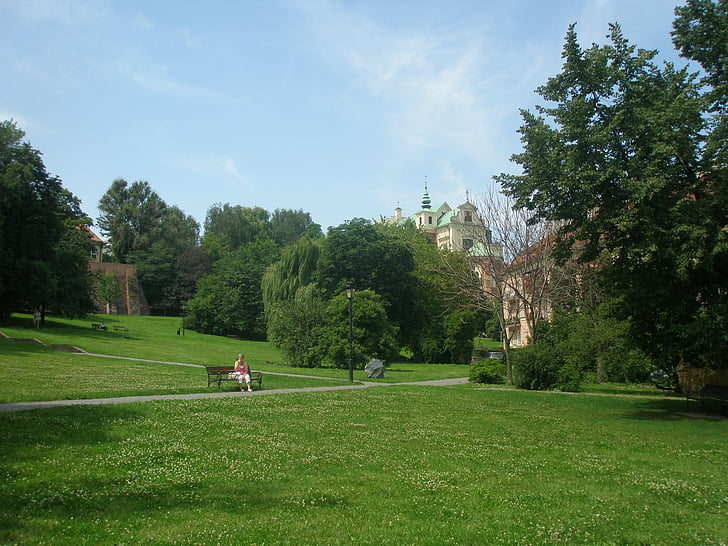 Varsovia, Parque, casco antiguo, verano, arquitectura, Iglesia, hierba