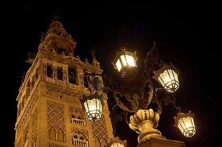 nocne zdjęcie, Cathedrale, Sewilla, Hiszpania, Andaluzja, Architektura, budynek