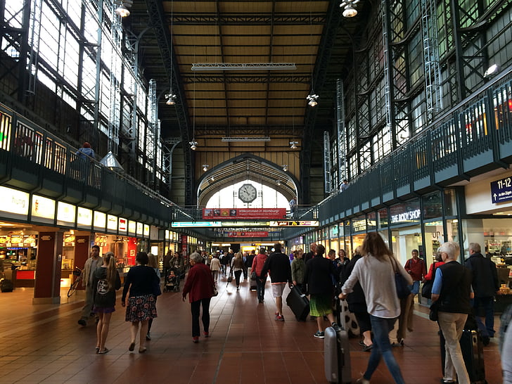 crowd, Railway station, hovedbanegården i Hamborg, Hall