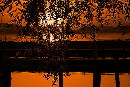 Lago Balatón, posta de sol, natura