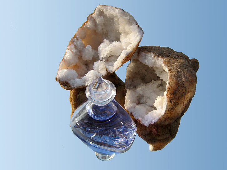 quartz, gem, minerals, broken up, halves, druze, bottle