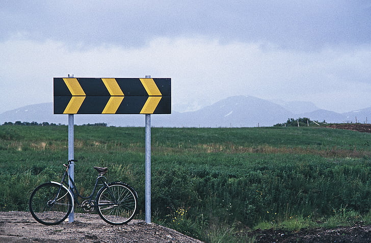norway, curve, bike, traffic sign, road sign, shield, road