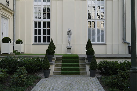 panele, laiptai, statula