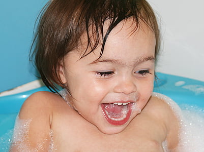 λουτρό, μπάνιο, κολύμβησης, το παιδί, Κορίτσι, αφρώδες υλικό, χαμόγελο