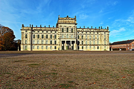 castle, ludwigslust-parchim, barockschloss, castle park, schlossgarten, places of interest, historically