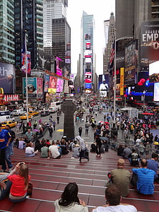 a Times square, New York-i, 5th avenue, Broadway