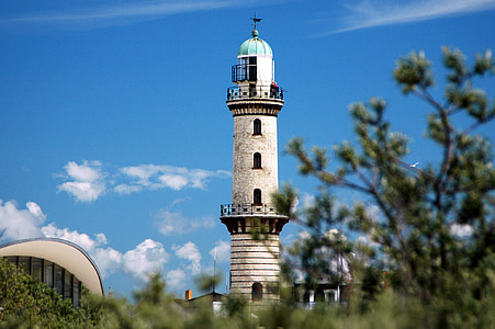 Warnemünde, Lighthouse, Sky, Baltského mora, Severné Nemecko, oblaky