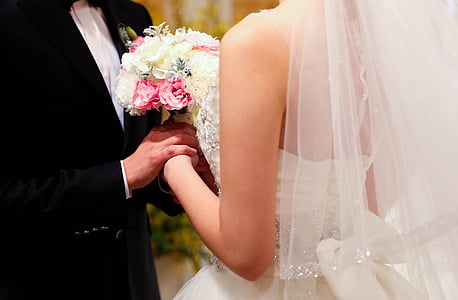 verkleiden sich, Blumenstrauß, Ehe, Hochzeitskleid, Priester, Bräutigam, Smoking