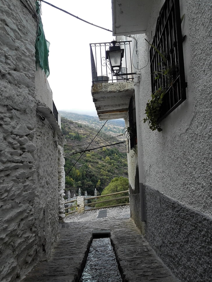 Alpujarra, Granada, House, Matkailu
