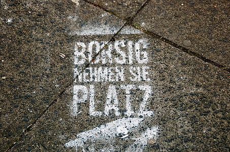 Dortmund, espaço, sobre, Centro de Dortmund, pintura de rua, futebol, estrada