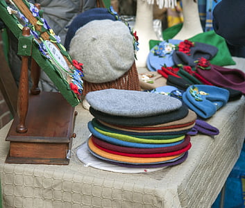hat, hats, beret, berets, colorful, bright, market
