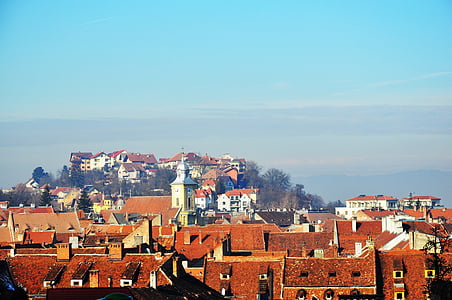 Senamiestis, Rumunijos miestas, gyvenamųjų namų stogai, senovės miestas, Brasov, vasaros, tvirtovė