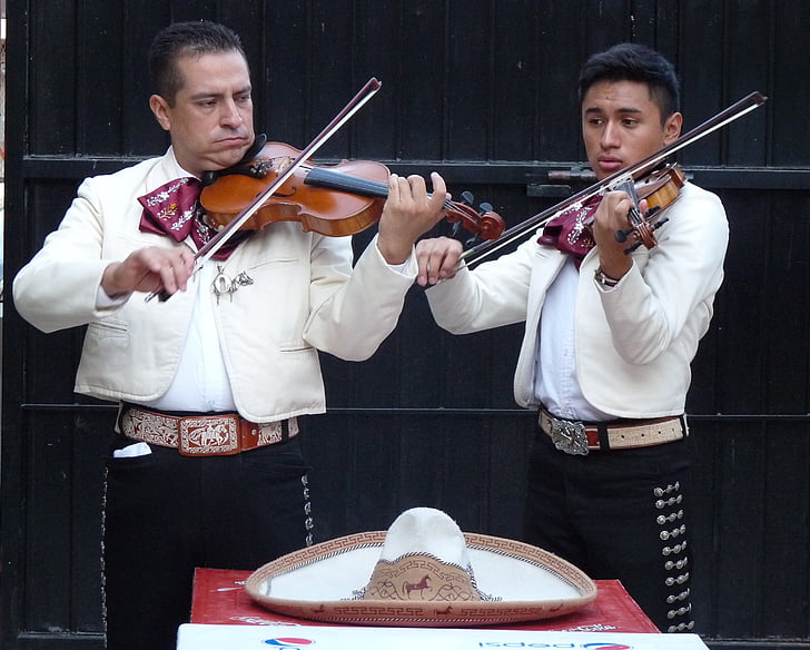 mariachis, hudobníci, Mexiko, husle, klobúk